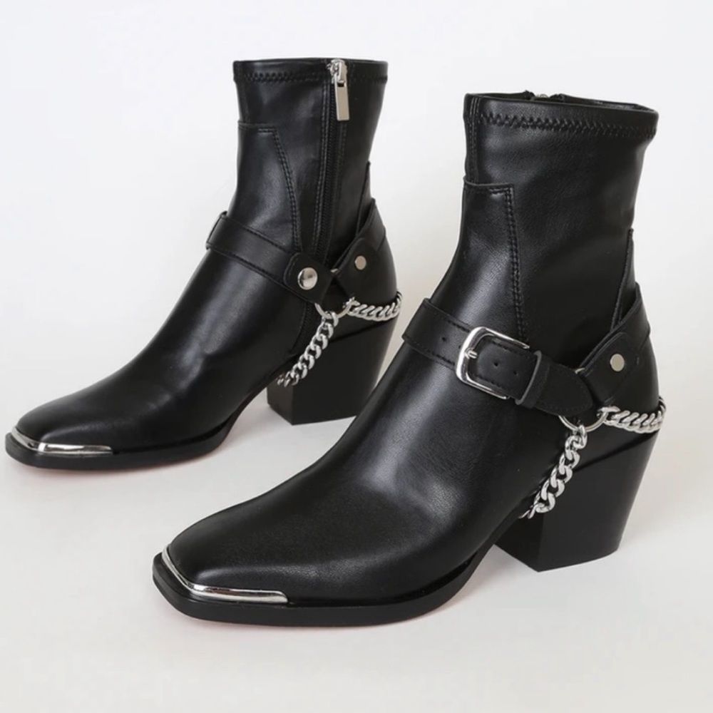 Dolce Vita Sabi Western Ankle Boot